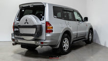 Load image into Gallery viewer, 2001 Pajero Long Exceed Ⅱ
