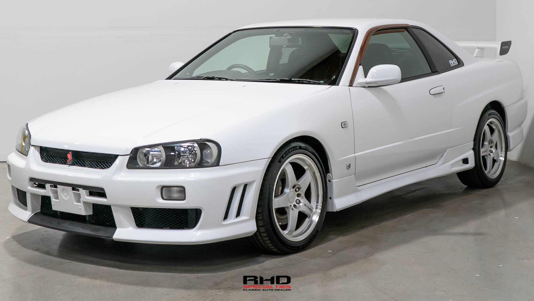1999 Nissan Skyline JDM car for sale — photo 3 of 22