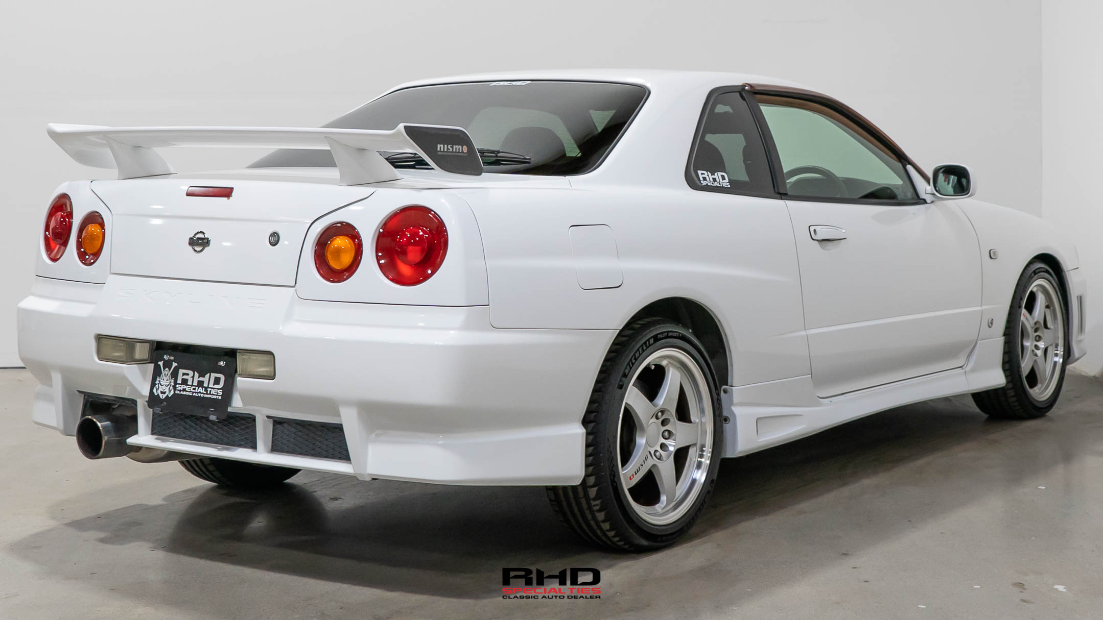 1999 Nissan Skyline JDM car for sale — photo 8 of 22