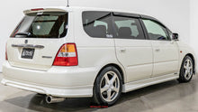 Load image into Gallery viewer, 2000 Honda Odyssey
