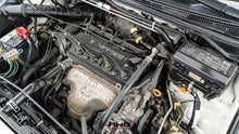 Load image into Gallery viewer, 2000 Honda Odyssey
