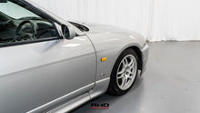 Load image into Gallery viewer, 1998 Nissan Skyline GT-R
