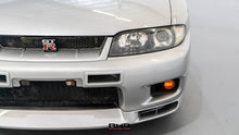 Load image into Gallery viewer, 1998 Nissan Skyline GT-R
