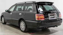 Load image into Gallery viewer, 2001 Toyota Crown Athlete V *Reserved*
