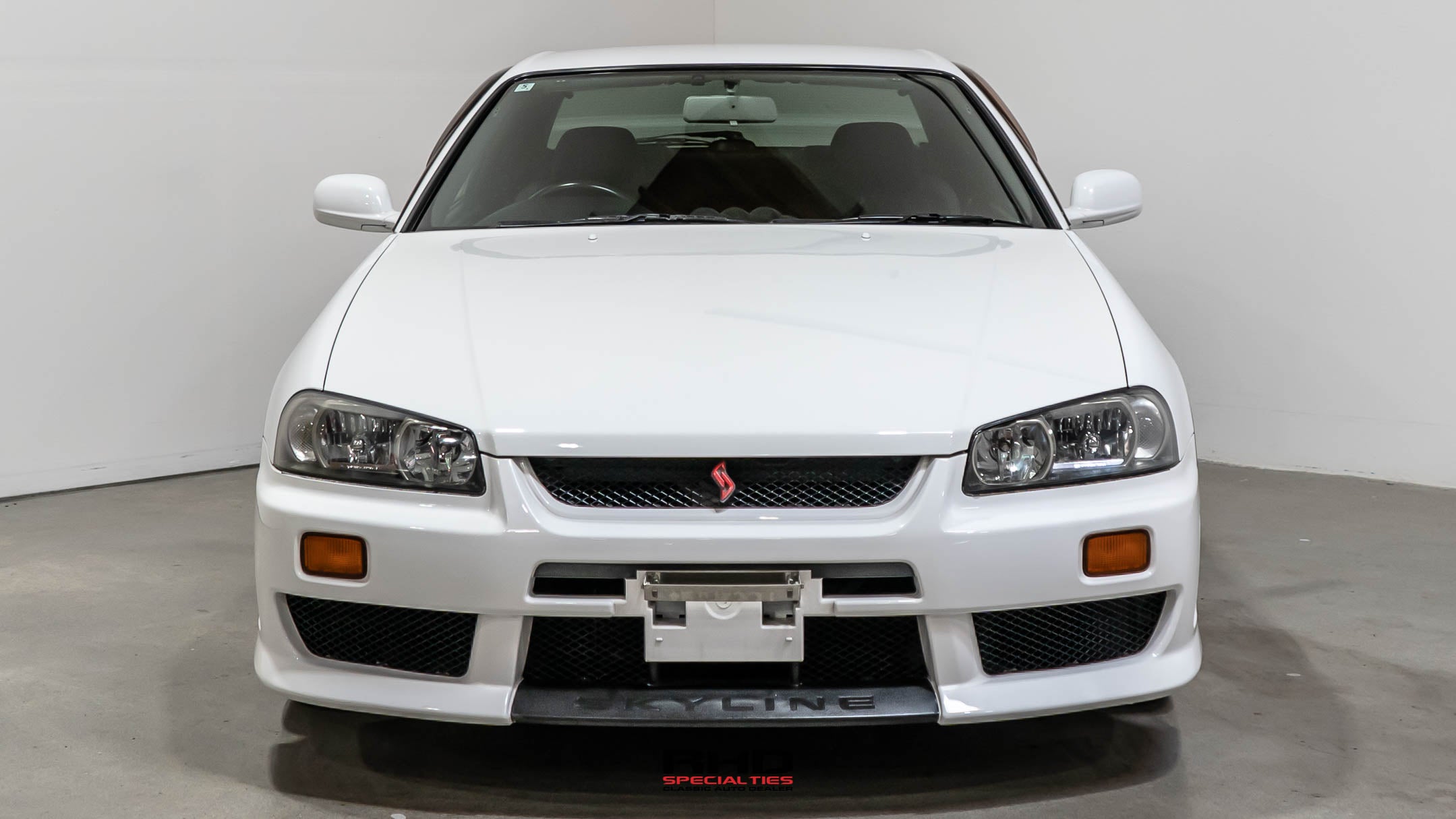 1998 Nissan Skyline JDM car for sale — photo 2 of 25