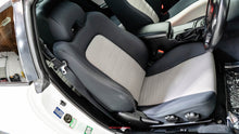 Load image into Gallery viewer, 1998 Nissan Skyline GTT
