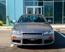 Load image into Gallery viewer, 1999 Nissan Skyline GTT
