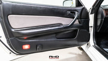 Load image into Gallery viewer, 1998 Nissan Skyline GTT
