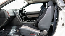 Load image into Gallery viewer, 1998 Nissan Skyline GTT
