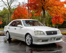 Load image into Gallery viewer, 2000 Toyota Crown Athlete V
