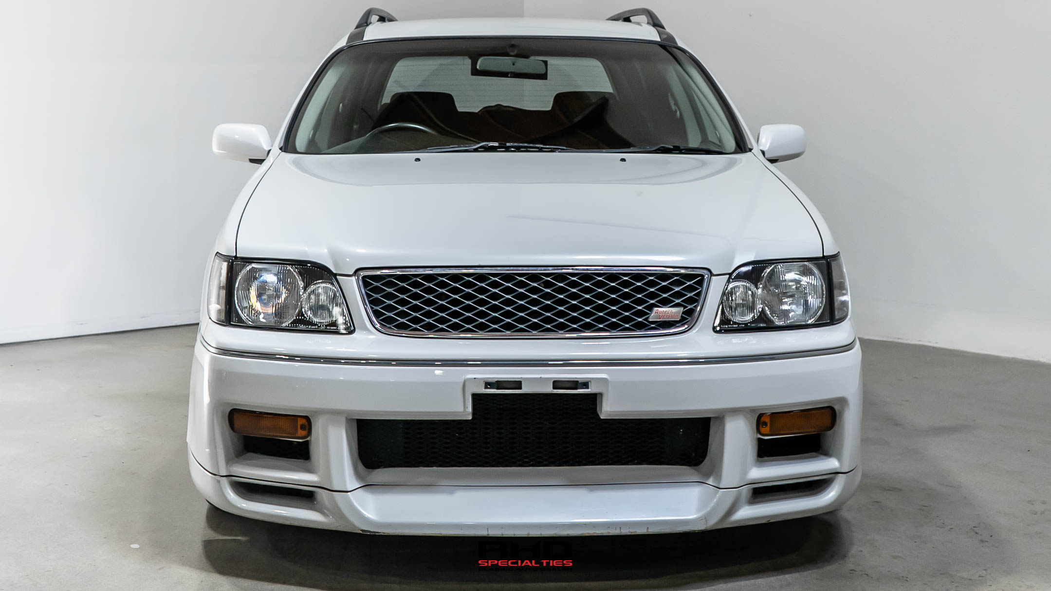 1998 Nissan Stagea JDM car for sale — photo 20 of 25