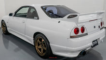 Load image into Gallery viewer, Nissan Skyline R33 GTR Vspec *SOLD*
