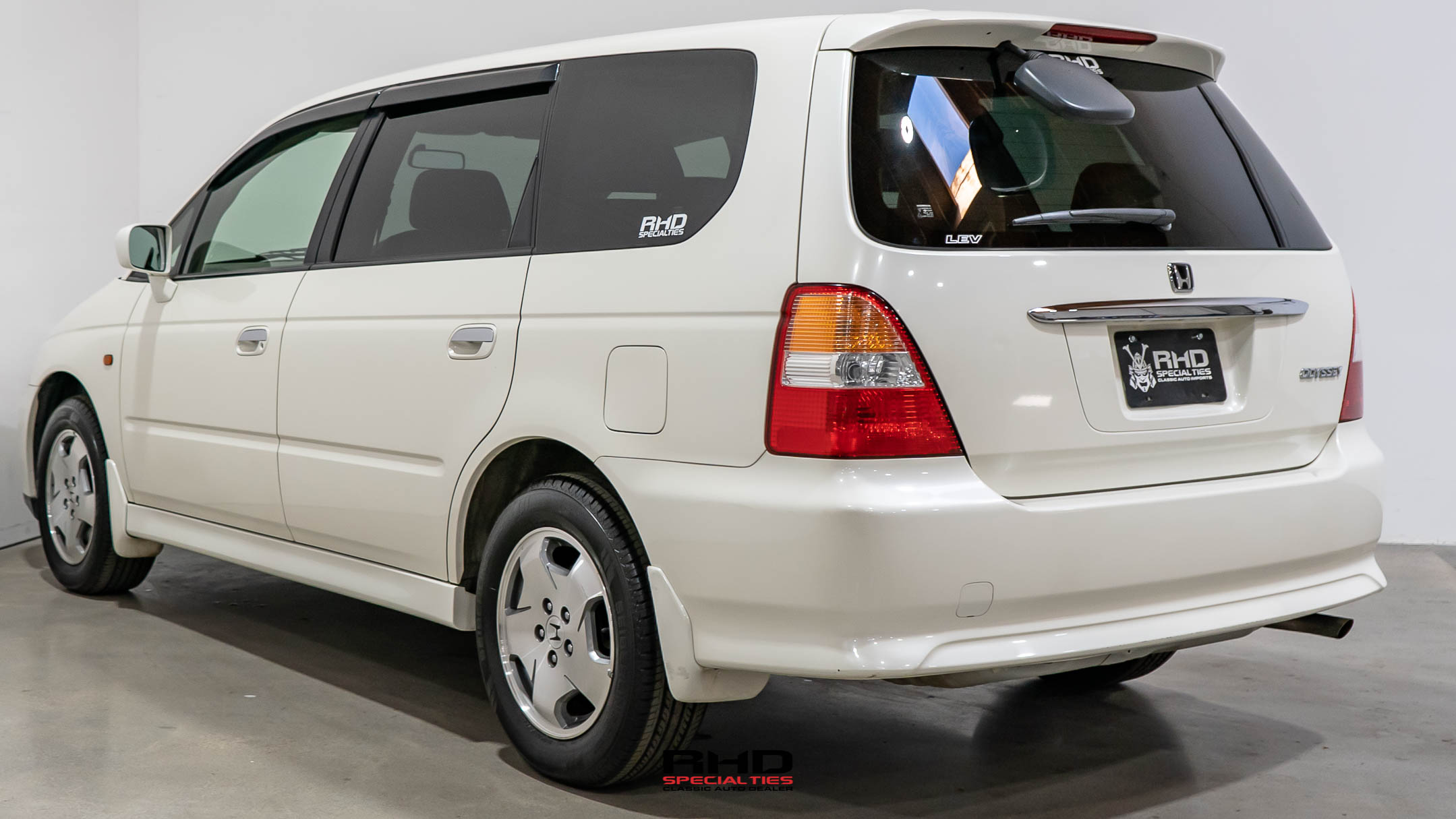 2000 Honda Odyssey JDM car for sale — photo 5 of 25