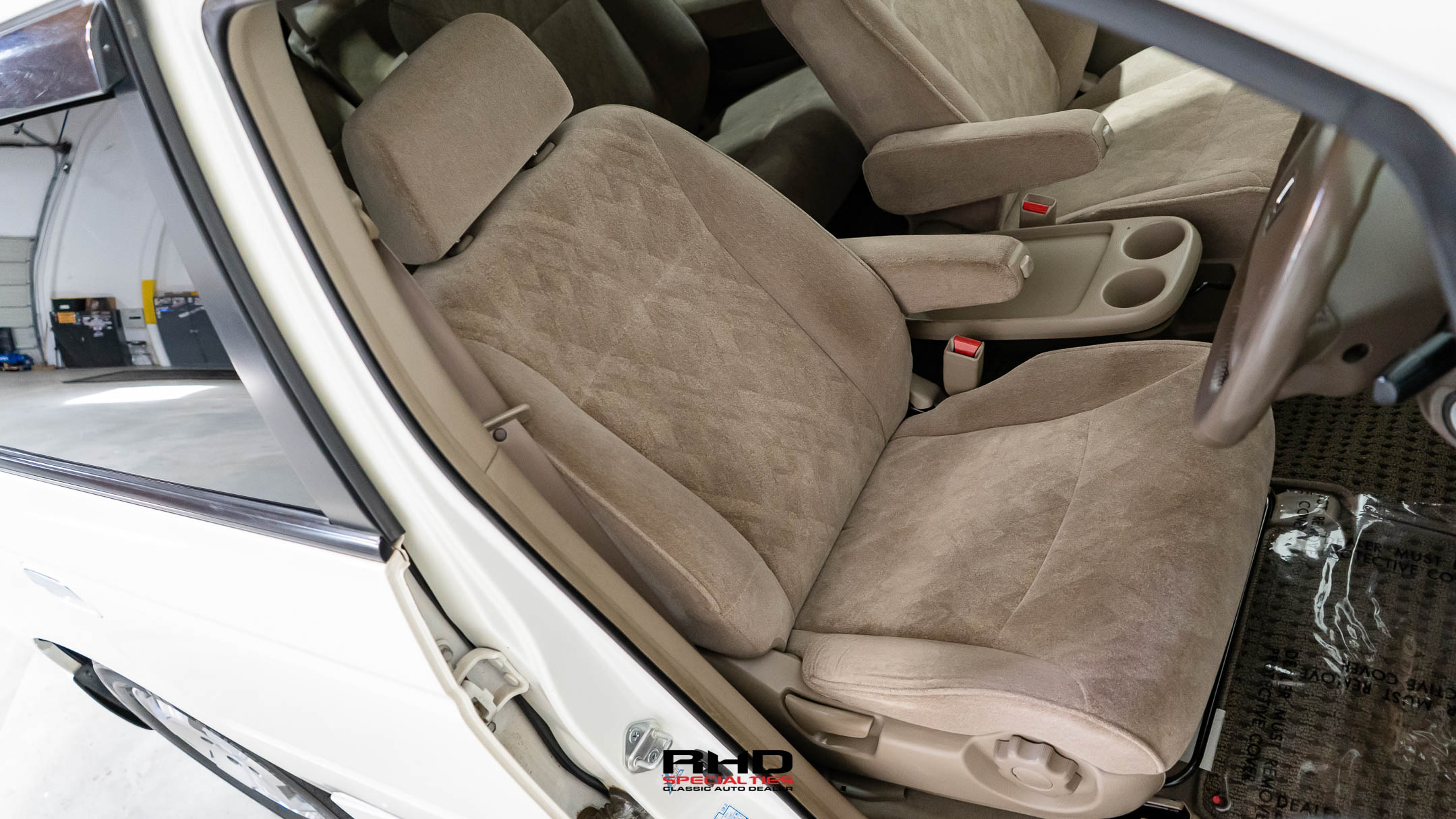 2000 Honda Odyssey JDM car for sale — photo 10 of 25