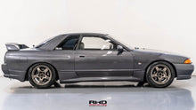 Load image into Gallery viewer, 1993 Nissan Skyline GTST

