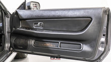 Load image into Gallery viewer, 1993 Nissan Skyline GTST
