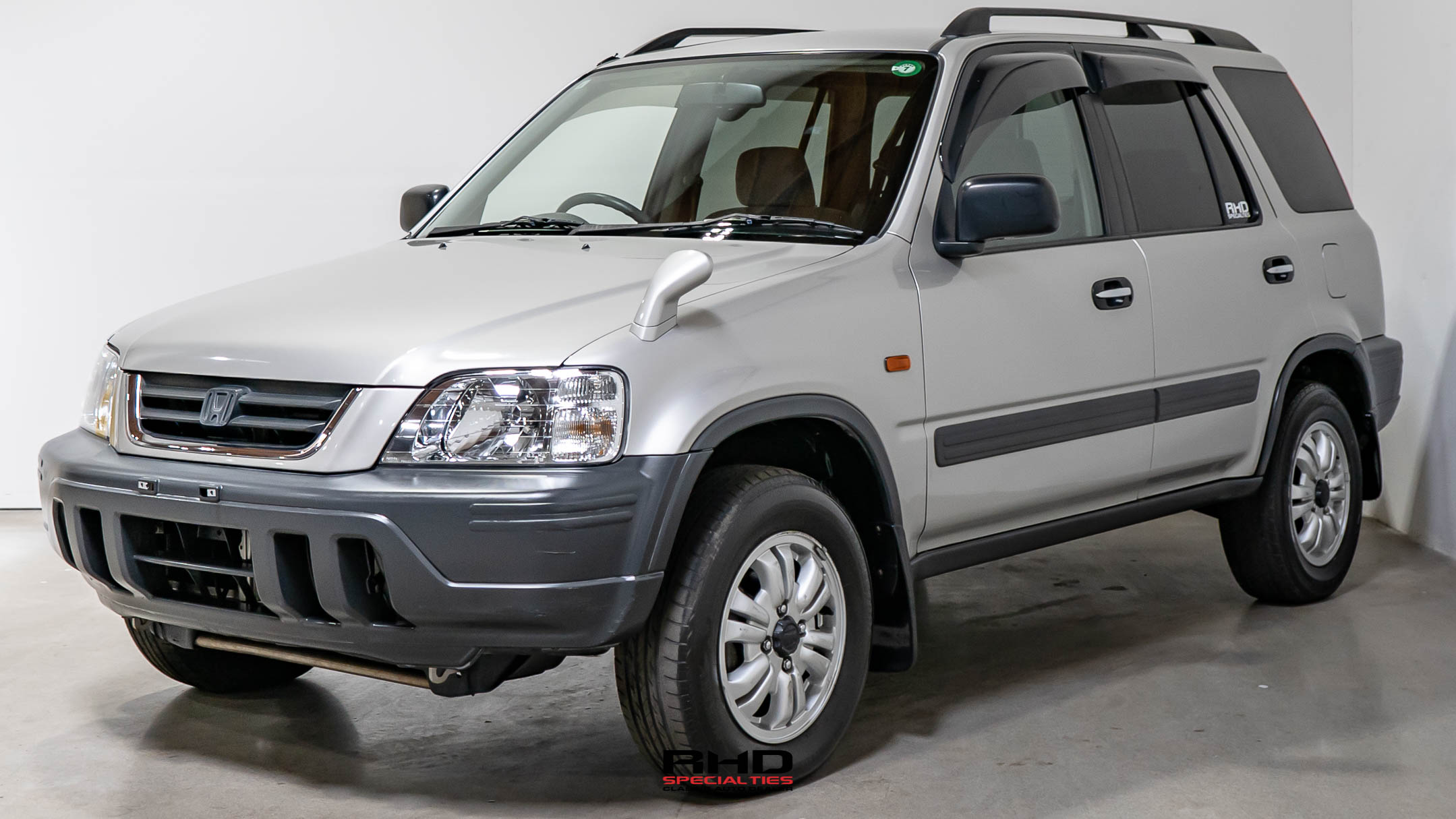 1997 Honda CR-V JDM car for sale — photo 2 of 24
