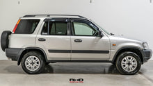 Load image into Gallery viewer, 1997 Honda CRV
