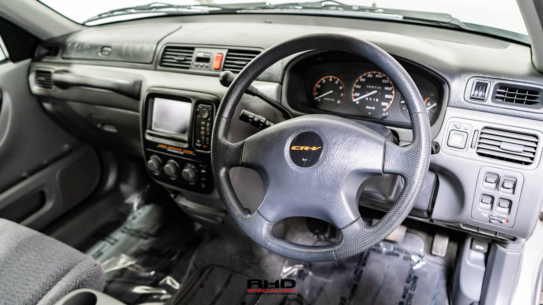 1997 Honda CR-V JDM car for sale — photo 8 of 24