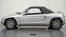 Load image into Gallery viewer, 1995 Honda Beat
