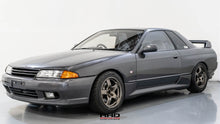 Load image into Gallery viewer, 1993 Nissan Skyline GTST
