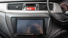 Load image into Gallery viewer, 2001 Mitsubishi Lancer Evo 7 GSR
