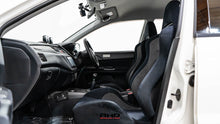 Load image into Gallery viewer, 2001 Mitsubishi Lancer Evo 7 GSR
