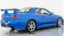 Load image into Gallery viewer, 1998 Nissan Skyline GTT

