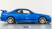 Load image into Gallery viewer, 1998 Nissan Skyline GTT

