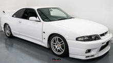 Load image into Gallery viewer, Nissan Skyline R33 GTR (AS IS) *SOLD*
