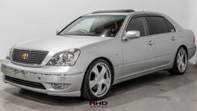 Load image into Gallery viewer, 2001 Toyota Celsior

