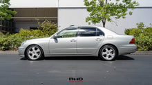 Load image into Gallery viewer, 2001 Toyota Celsior
