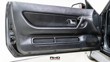 Load image into Gallery viewer, 1991 Nissan Skyline GTST Type M
