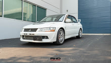 Load image into Gallery viewer, 2001 Mitsubishi Lancer Evo 7 GSR

