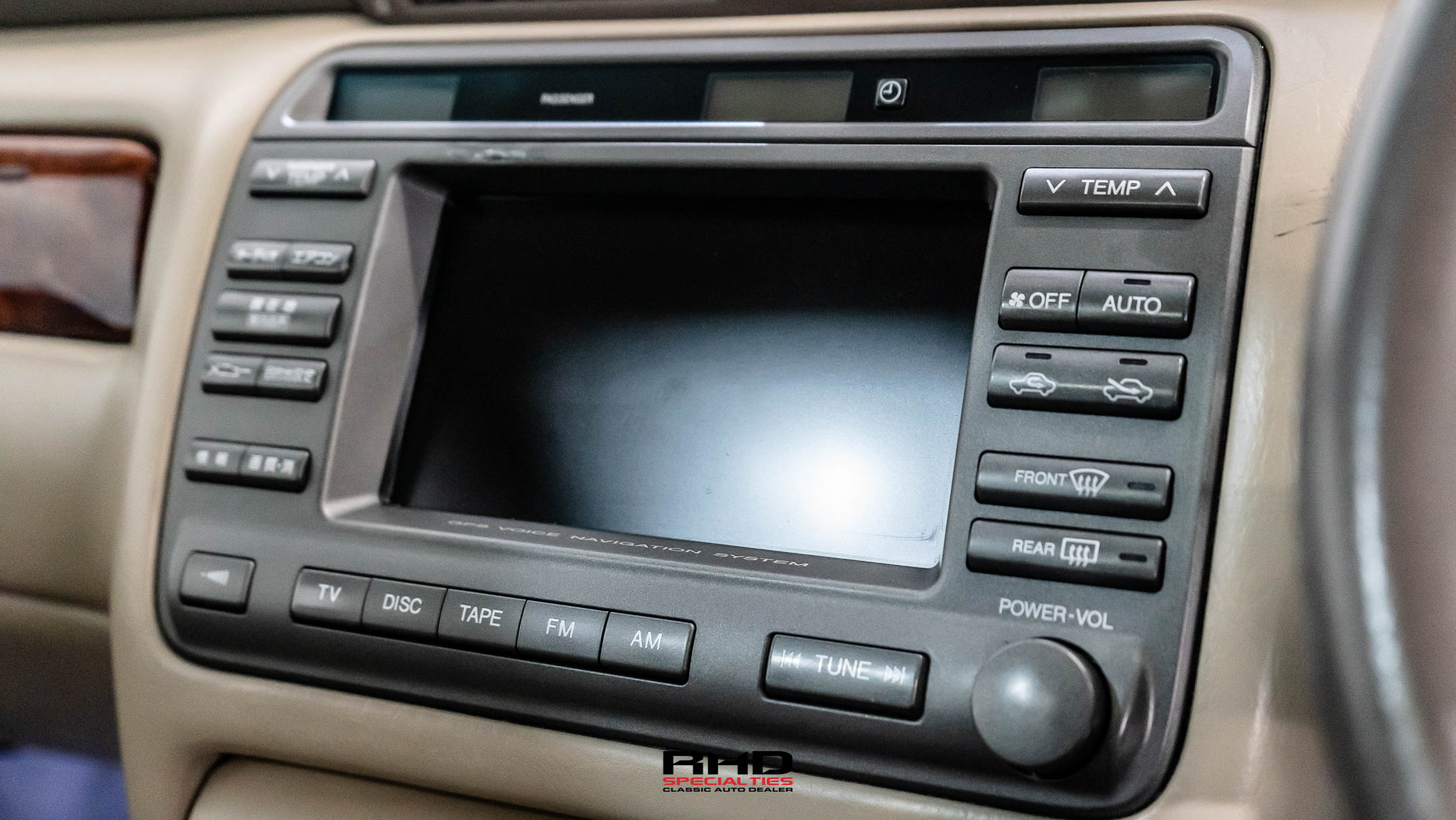 2000 Toyota Crown JDM car for sale — photo 19 of 25