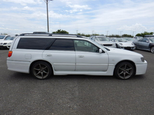 Load image into Gallery viewer, Nissan Stagea 260RS (In Process)
