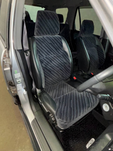Load image into Gallery viewer, Honda CRV (ETA: Landing January)
