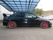 Load image into Gallery viewer, Mitsubishi Lancer Evolution VII (ETA. Landing February)
