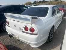 Load image into Gallery viewer, Nissan Skyline GT-R Vspec(ETA. Landing March)
