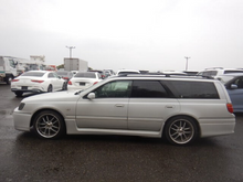 Load image into Gallery viewer, Nissan Stagea 260RS (ETA: Landing April)
