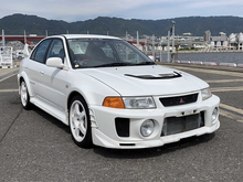 Load image into Gallery viewer, Mitsubishi Lancer Evolution V GSR (ETA. Landing October)
