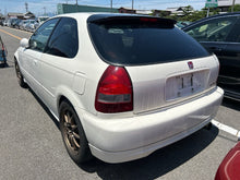 Load image into Gallery viewer, Honda Civic Type R (ETA. Landing August)
