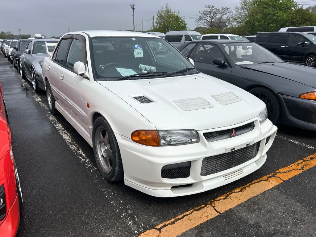 Mitsubishi Lancer Evolution III GSR (ETA. Landing May)
