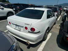 Load image into Gallery viewer, 1999 Toyota Altezza RS200 Z Edition (ETA: Landing Aug)
