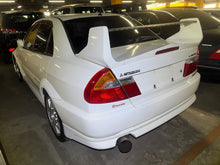 Load image into Gallery viewer, Mitsubishi Lancer Evolution 5 GSR (ETA: Landing October)
