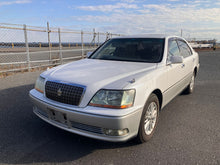 Load image into Gallery viewer, Toyota Crown Majesta (EST. Landing December)
