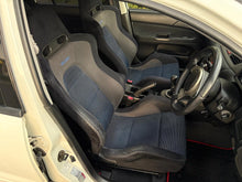 Load image into Gallery viewer, Mitsubishi Evolution GSR Evo VII (ETA: Landing April)
