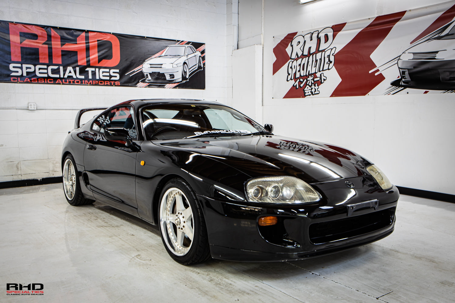 レカラ MK4 GT 3本スポーク 黒レザー 1993 TOYOTA SUPRA SZ MK4 (Sold) – RHD Specialties LLC