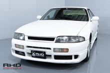 Load image into Gallery viewer, 1995 Nissan Skyline R33 GTS25T *Sold*
