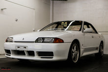 Load image into Gallery viewer, 1989 Nissan R32 Skyline GTST *SOLD*
